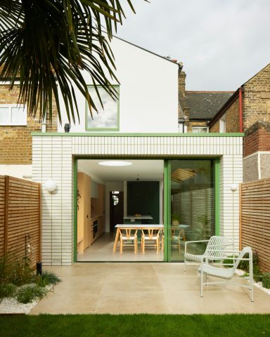 White brick rear extension in Newlands, London